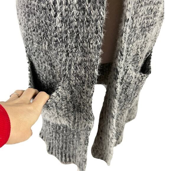 Mia & Tess Sleeveless Longline Open Hoody Cardigan Vest Sweater in Brushed Yarn - Picture 3 of 11